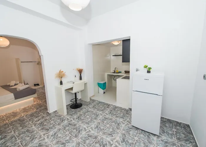 The F 3* Karterádos