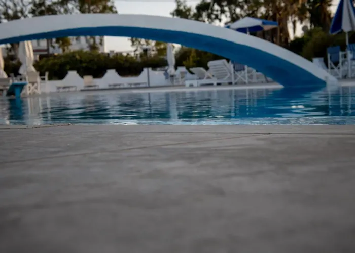 בית הארחה The F קרטראדוס